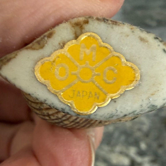 CO Shell with Yellow Label - Picture 2 of 2